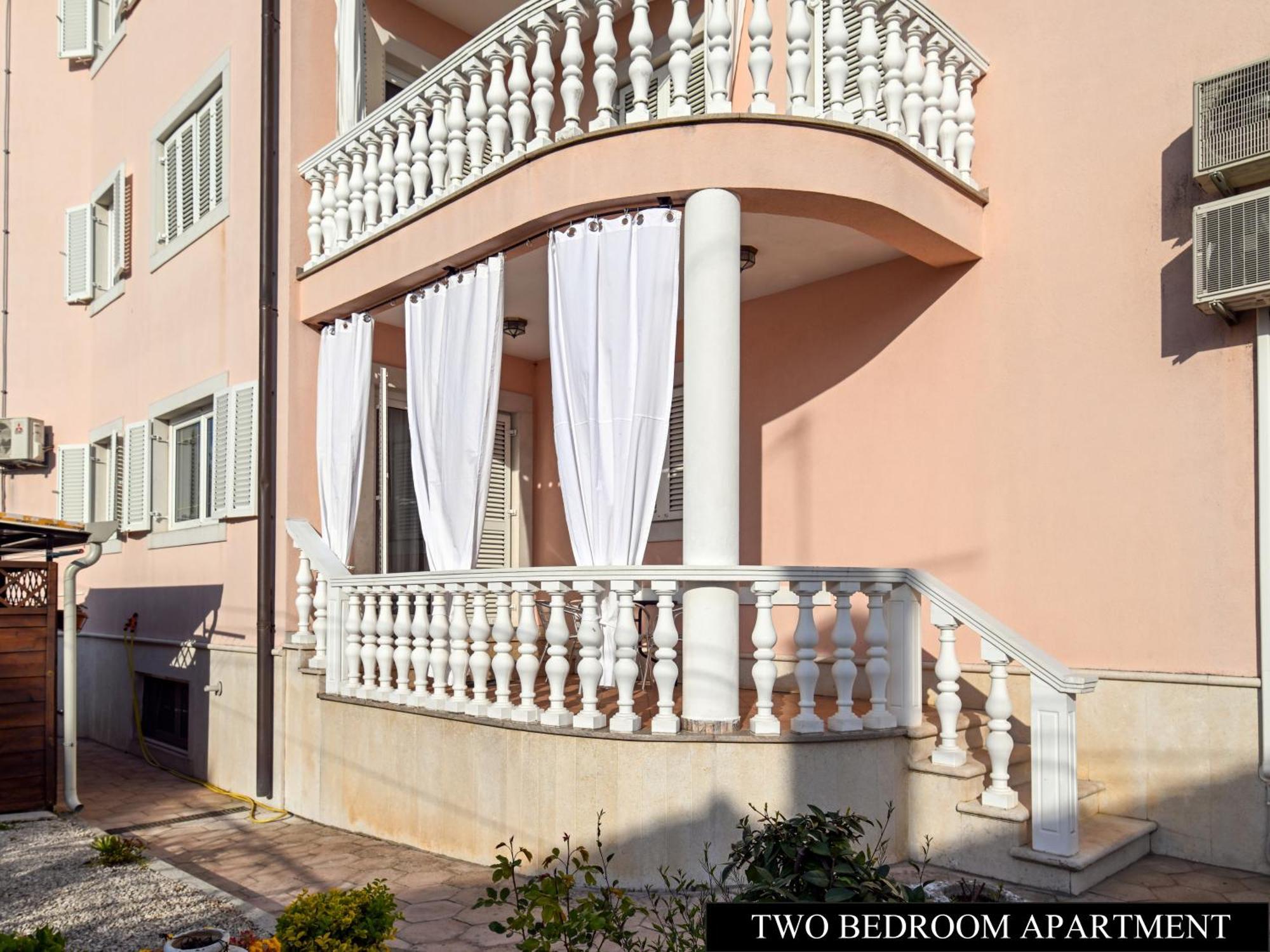 Apartments Angela Umag Exterior foto